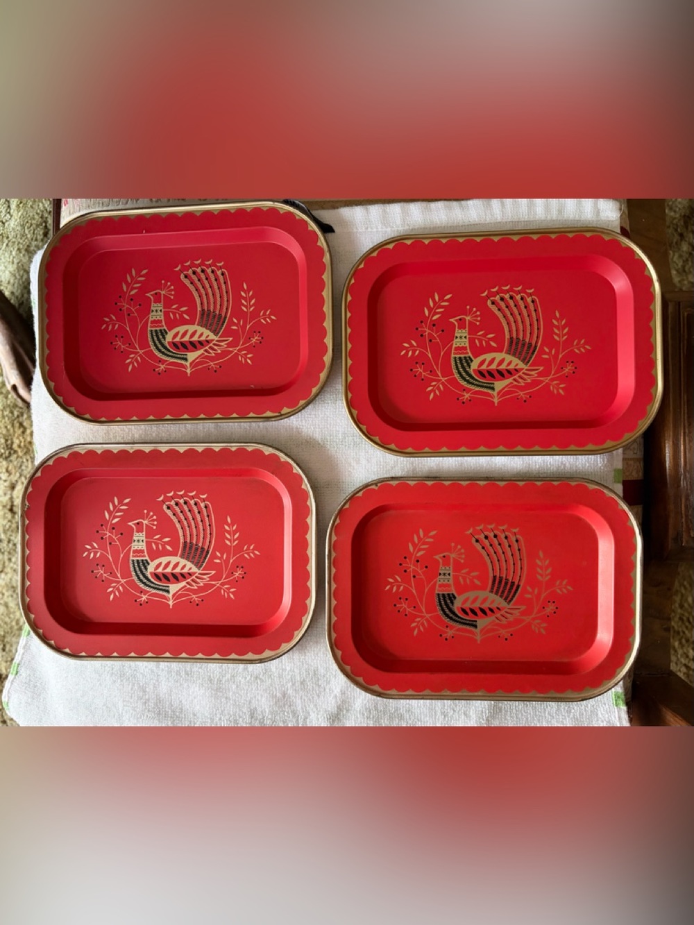 Vintage Fabcraft Red Tin Metal Serving / Trays, Peacock Motif Set of 4